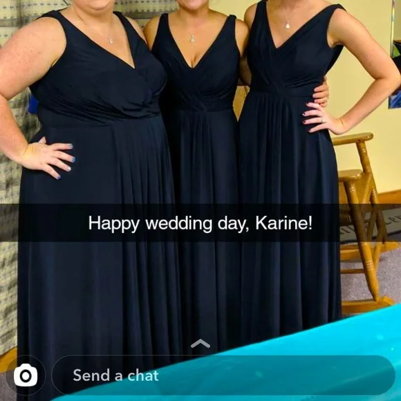 Elegant Navy Blue Bridesmaid or Formal Dress - Picture 3 of 4